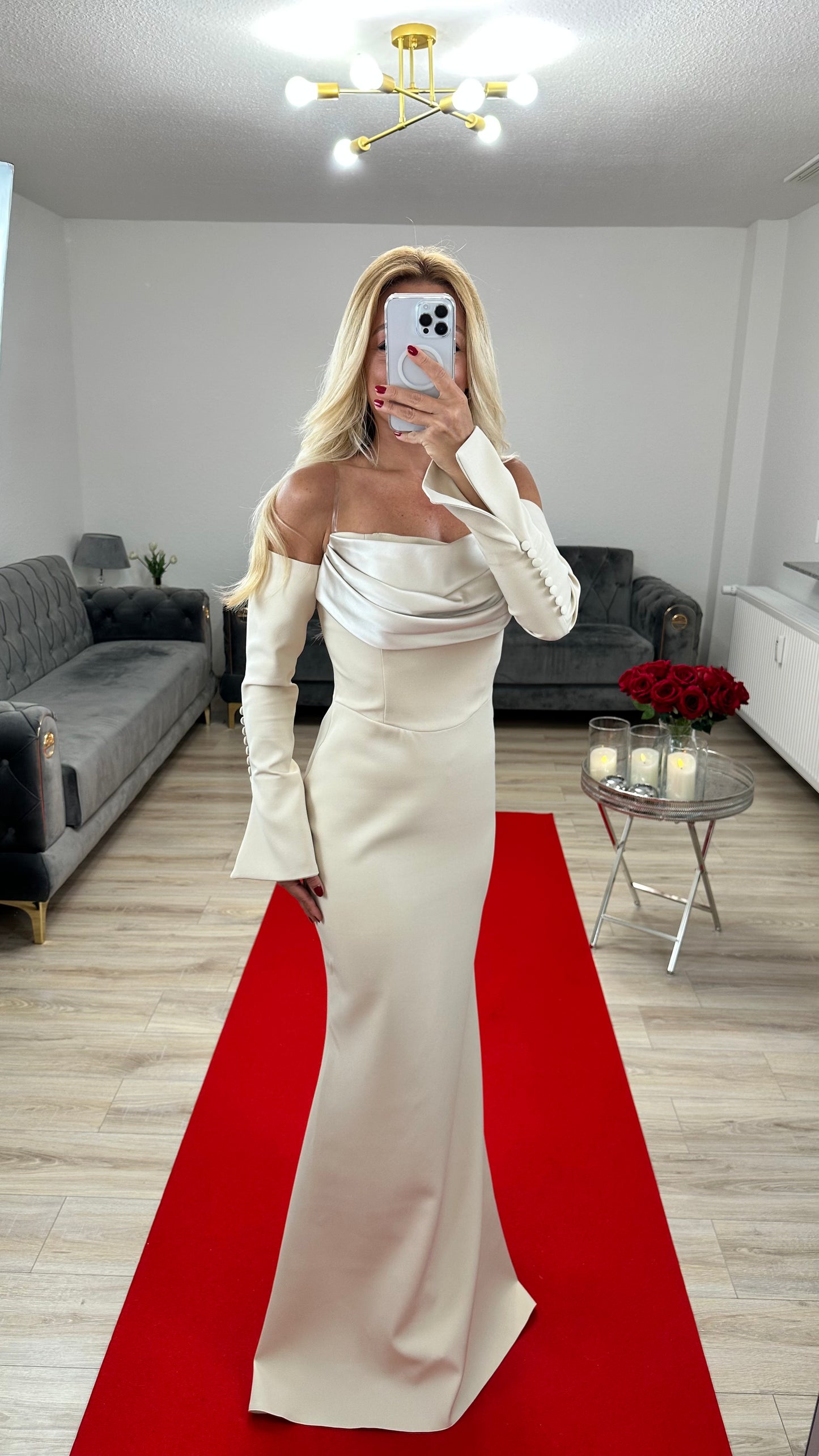 Abendkleid Beige mit abnehmbaren Ärmeln