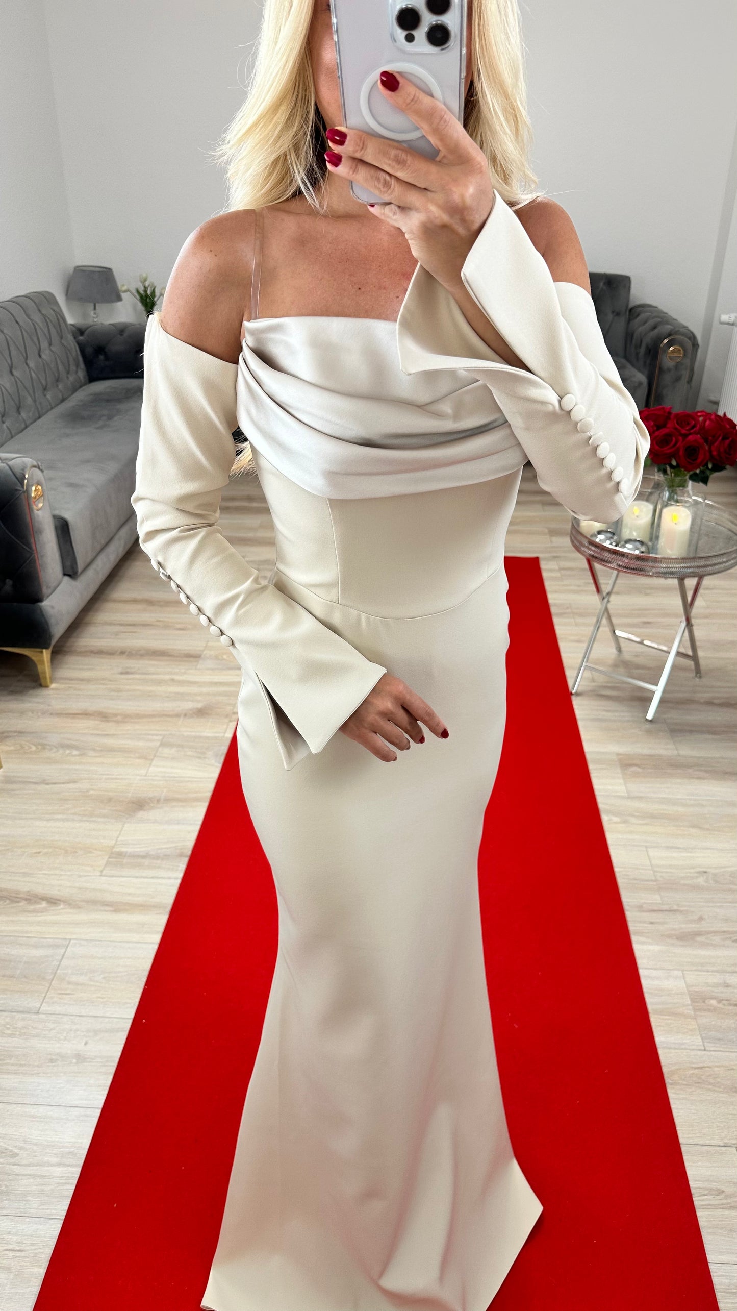 Abendkleid Beige mit abnehmbaren Ärmeln