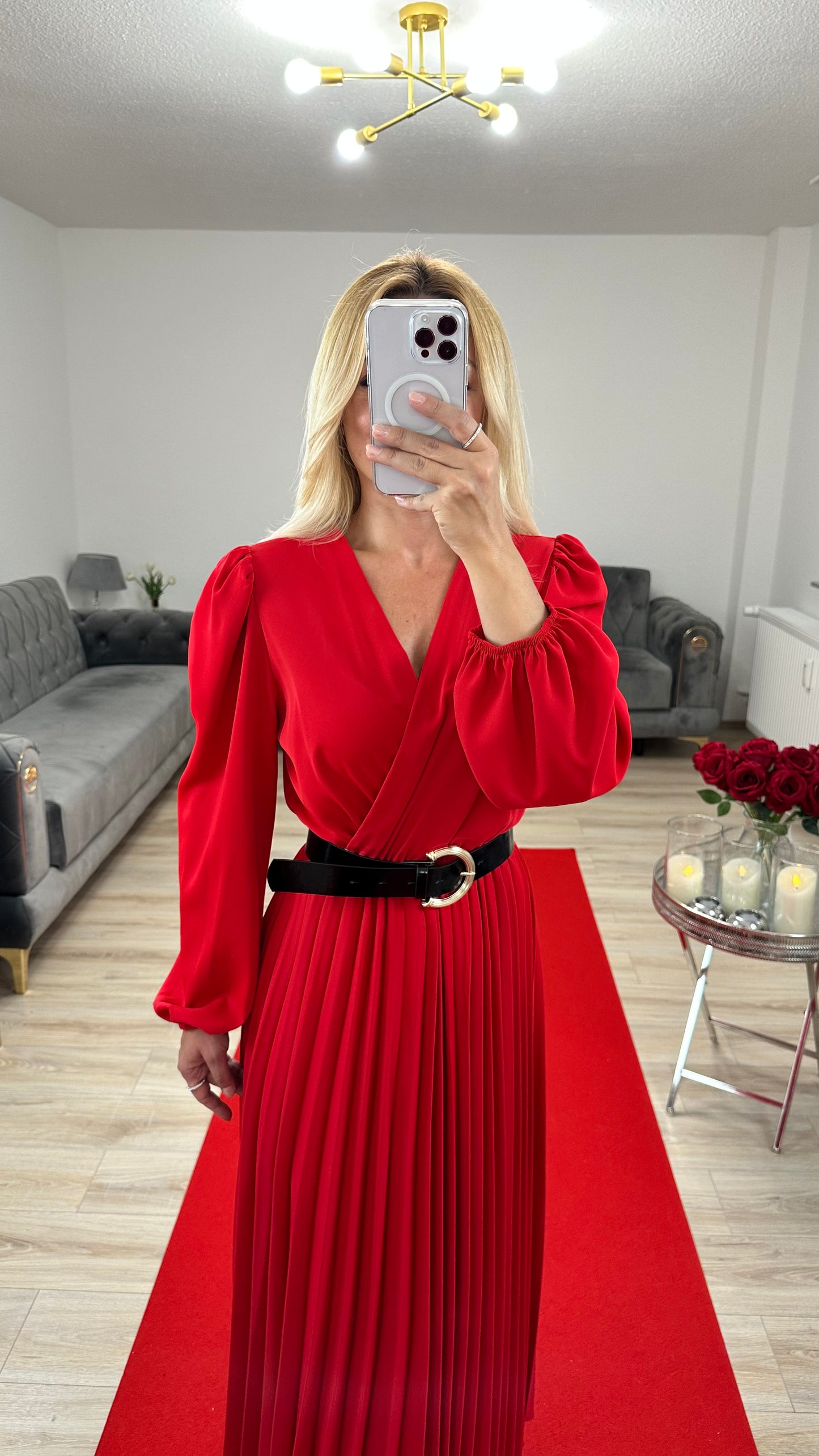 Sommerkleid mit Gürtel Rot