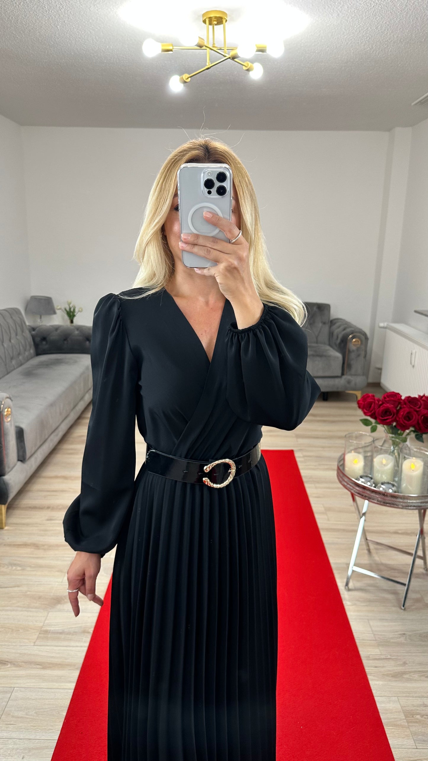 Sommerkleid mit Gürtel Schwarz