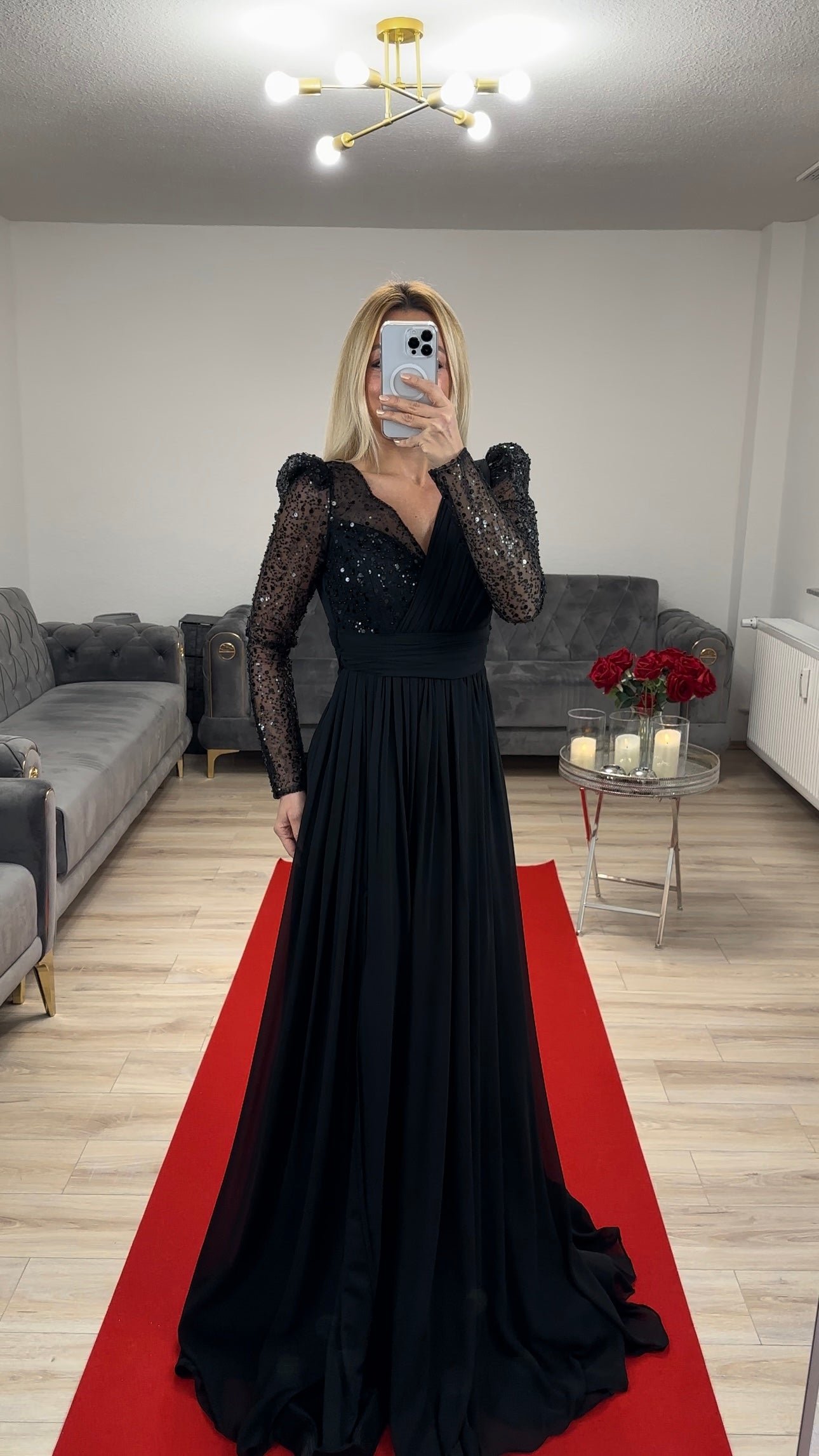 Abendkleid mit Pailetten